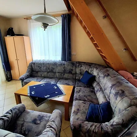 Szemérmetes Erzsók Nyaralóház